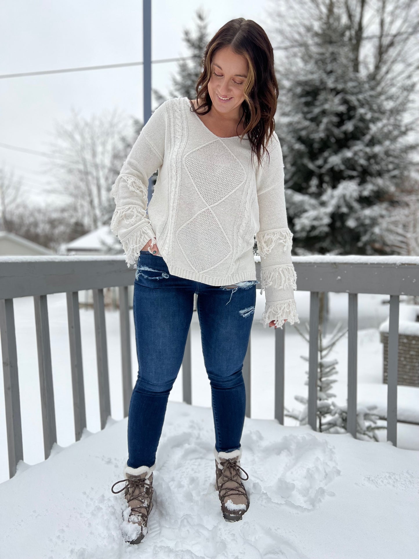 Long Tassel Sleeve White Causal Sweater